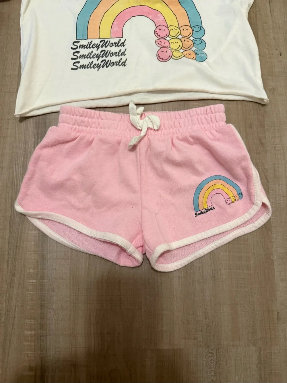Smiley World Rainbow Tee and Shorts Set 4T